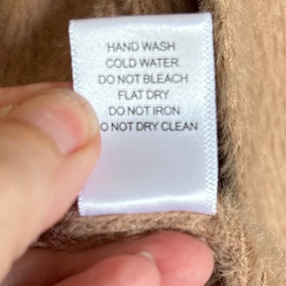 HYFVE Tan Teddy Bear Knit Fuzzy Open Cardigan Cropped Sweater Womens Size Large - Picture 7 of 8